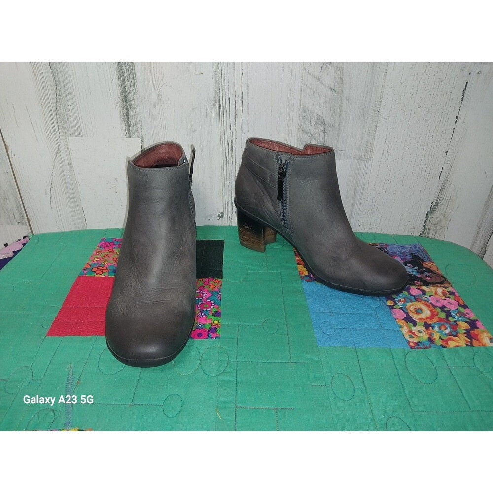 Dansko Perry Waterproof Ankle Boots Shoes Burnished Gray Sz 6.5-7 Gray Zip Up